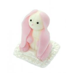 Figurka cukrowa króliczek na poduszce różowy